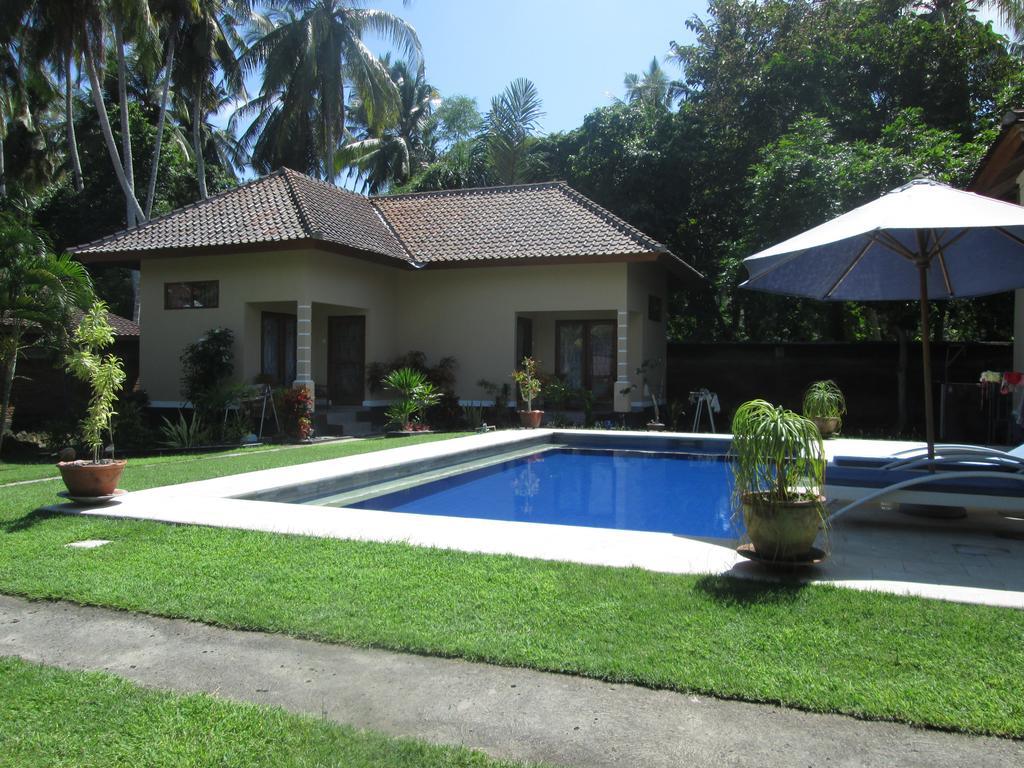 Yuli'S Homestay Kuta  Exterior photo